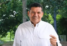 Javier May expone logros y retos en su informe anual