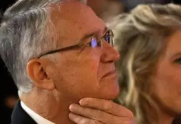 Grupo Salinas denuncia persecución estatal tras suspensión de casinos