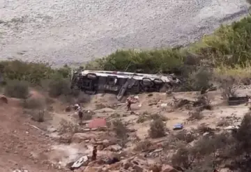 Accidente de autobús deja 37 muertos en Arequipa