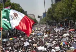 En México: "No pasaran".