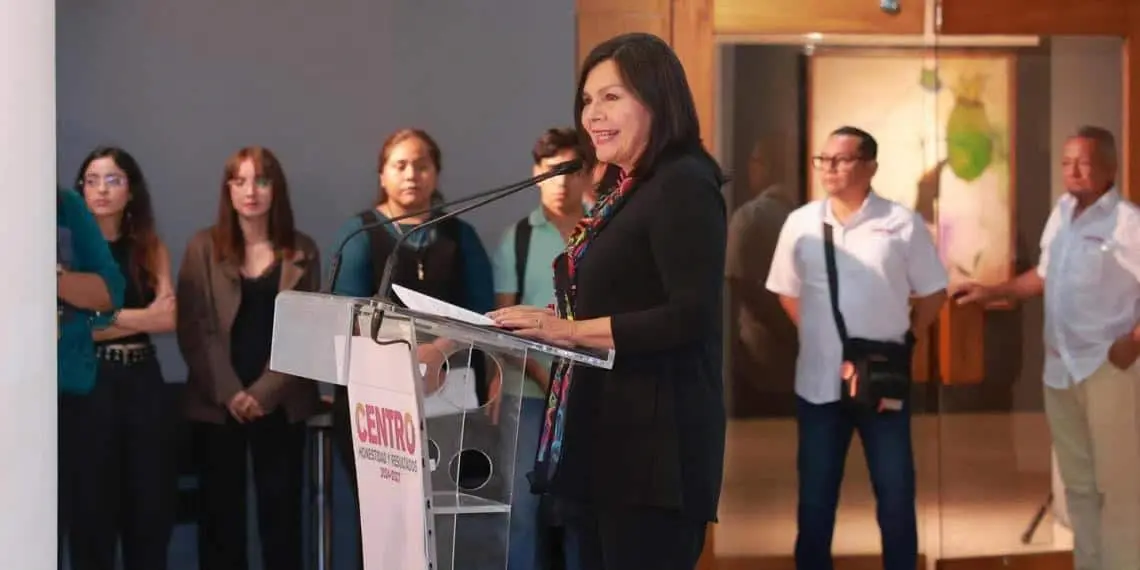 Alcaldesa Yolanda Osuna presenta Mujeres Creadoras en Vicens