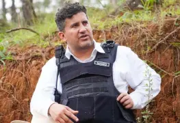 Escoltas del alcalde de Uruapan bajo custodia