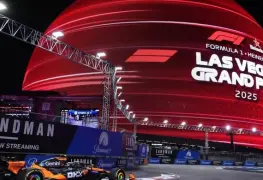 Caos y banderas rojas en los ensayos de F1 en Las Vegas