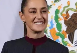 Javier May recibe reconocimiento por su trabajo en Tabasco