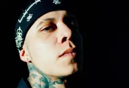 Santa Fe Klan desafía a sus detractores tras pelea en baño