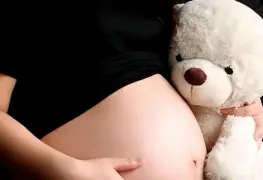 El embarazo infantil permanece como violencia de género en México