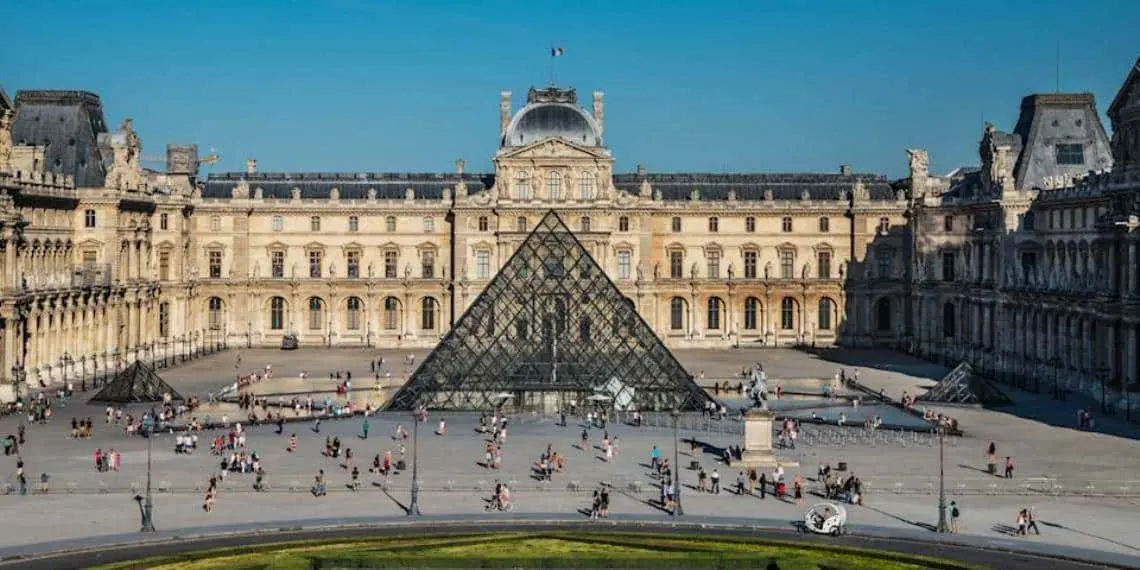 Investigación del robo en el Louvre: Detenido por atraco a joyas históricas