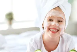 Influencers y cosméticos peligros para la infancia