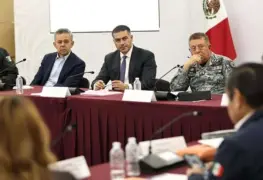 Reunión gubernamental se enfoca en seguridad vial y protección al autotransporte