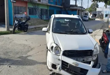 Alocado se lo llevó de corbata