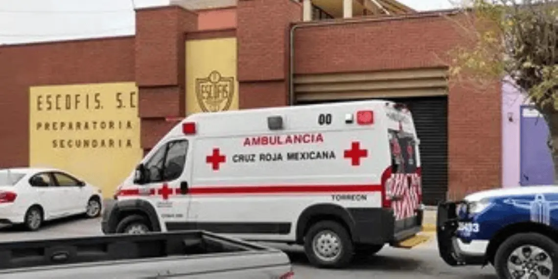 Tragedia en Torreón, maestra fallece en aula de centro