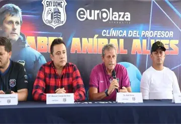 Clínica de fútbol en México