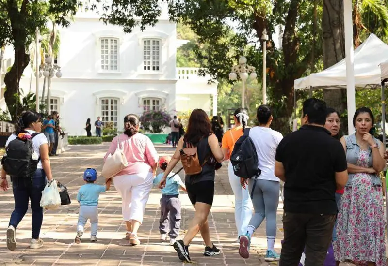 Miles de visitantes internacionales en el aniversario del Centro Cultural Quinta Grijalva