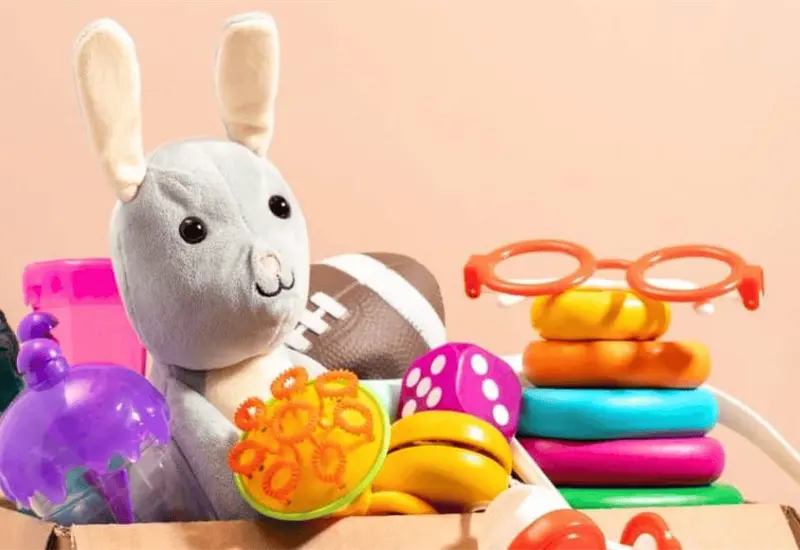 Cómo donar juguetes usados en navidad, consejos prácticos