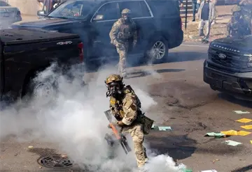 Choque entre Agentes Migratorios y Manifestantes en Illinois