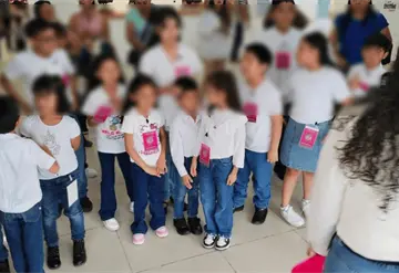 Emotiva exposici&oacute;n de arte infantil en Tabasco
