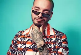 J Balvin se une a devotos en Bas&iacute;lica de Guadalupe