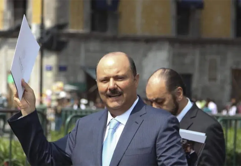 Juez fija plazo de investigaci&oacute;n para C&eacute;sar Duarte por desv&iacute;o de recursos