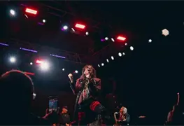 El Tri y orquesta unen fuerzas en concierto solidario