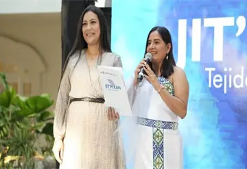 Exitoso desfile de Moda 