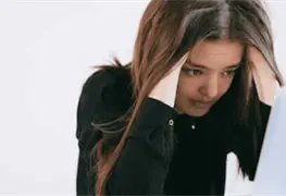 Demanda a Meta tras suicidio de adolescente v&iacute;ctima de sextorsi&oacute;n