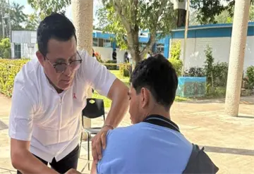 Cobertura de Vacunaci&oacute;n Gratuita en Tabasco Supera el 50%