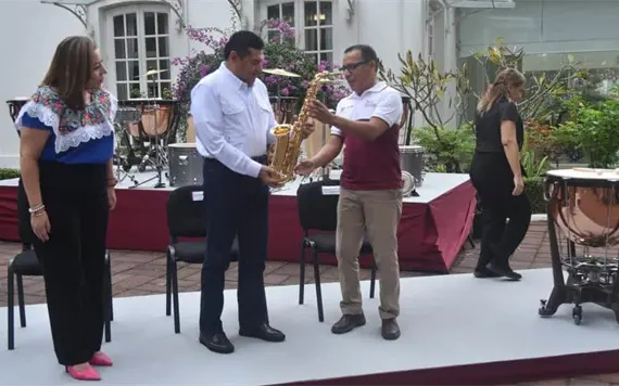 Banda Sinf&oacute;nica estrena instrumentos