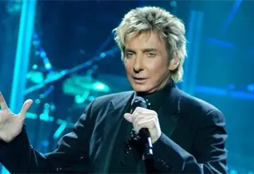 Barry Manilow Revela Diagn&oacute;stico de C&aacute;ncer de Pulm&oacute;n y Planes de Recuperaci&oacute;n