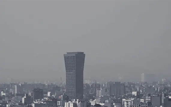 Edomex declara Fase 1 de contingencia por contaminaci&oacute;n en Navidad 2025