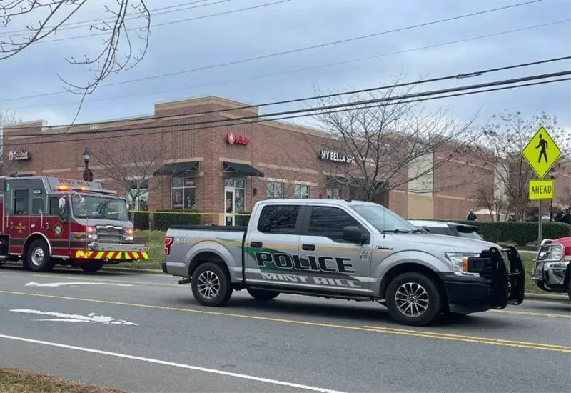 Tiroteo en Mint Hill deja dos polic&iacute;as heridos