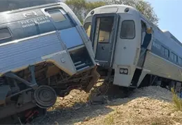 Empez&oacute; la FGR peritaje del descarrilamiento del tren