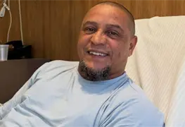 Roberto Carlos se recupera tras procedimiento m&eacute;dico en hospital