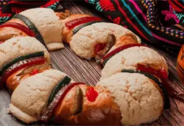 Significado y tradici&oacute;n de la Rosca de Reyes