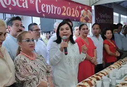 Participaci&oacute;n ciudadana destaca en la tradicional Gran Rosca de Reyes en Villahermosa