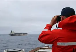 Autoridades estadounidenses interceptan buque de crudo vinculado a Venezuela