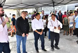 Inversi&oacute;n en infraestructura por Javier May en Tabasco