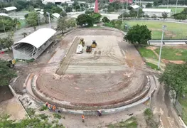 Supervisa Javier May nuevo patin&oacute;dromo