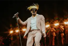 Bad Bunny marca historia con actuaci&oacute;n en espa&ntilde;ol en el Supertaz&oacute;n