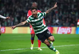 Victoria del Sporting de Lisboa en duelo de Champions League