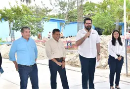 Supervisa Javier May construcci&oacute;n de cancha techada en secundaria de Chiltepec
