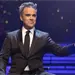 Britpop de Robbie Williams rompe r&eacute;cord como su decimosexto &aacute;lbum n&uacute;mero uno