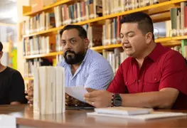 C&iacute;rculos de lectura fortalecen aprendizaje colectivo