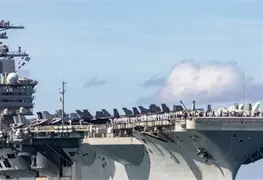 Portaaviones USS Abraham Lincoln Llega a Medio Oriente en Escalada de Tensiones