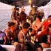 Guardia Costera busca desaparecidos tras naufragio de ferry en Filipinas