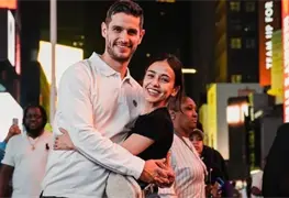 Adri&aacute;n Marcelo Regresa a Casa de sus Padres en Medio de Rumores de Divorcio