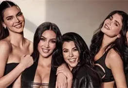 Kendall Jenner bromea sobre la maldici&oacute;n Kardashian en nuevo comercial