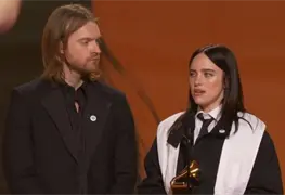 Finneas apoya a Billie Eilish ante cr&iacute;ticas por discurso en los Grammys