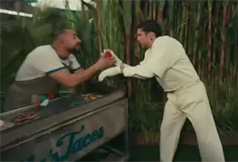 El Taquero Michoacano que Brill&oacute; en el Show de Bad Bunny del Super Bowl