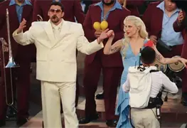 Lady Gaga y Bad Bunny deslumbran en el Super Bowl 2026 con fusi&oacute;n musical