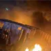 Incendio destruye dep&oacute;sito de veh&iacute;culos en Tizayuca